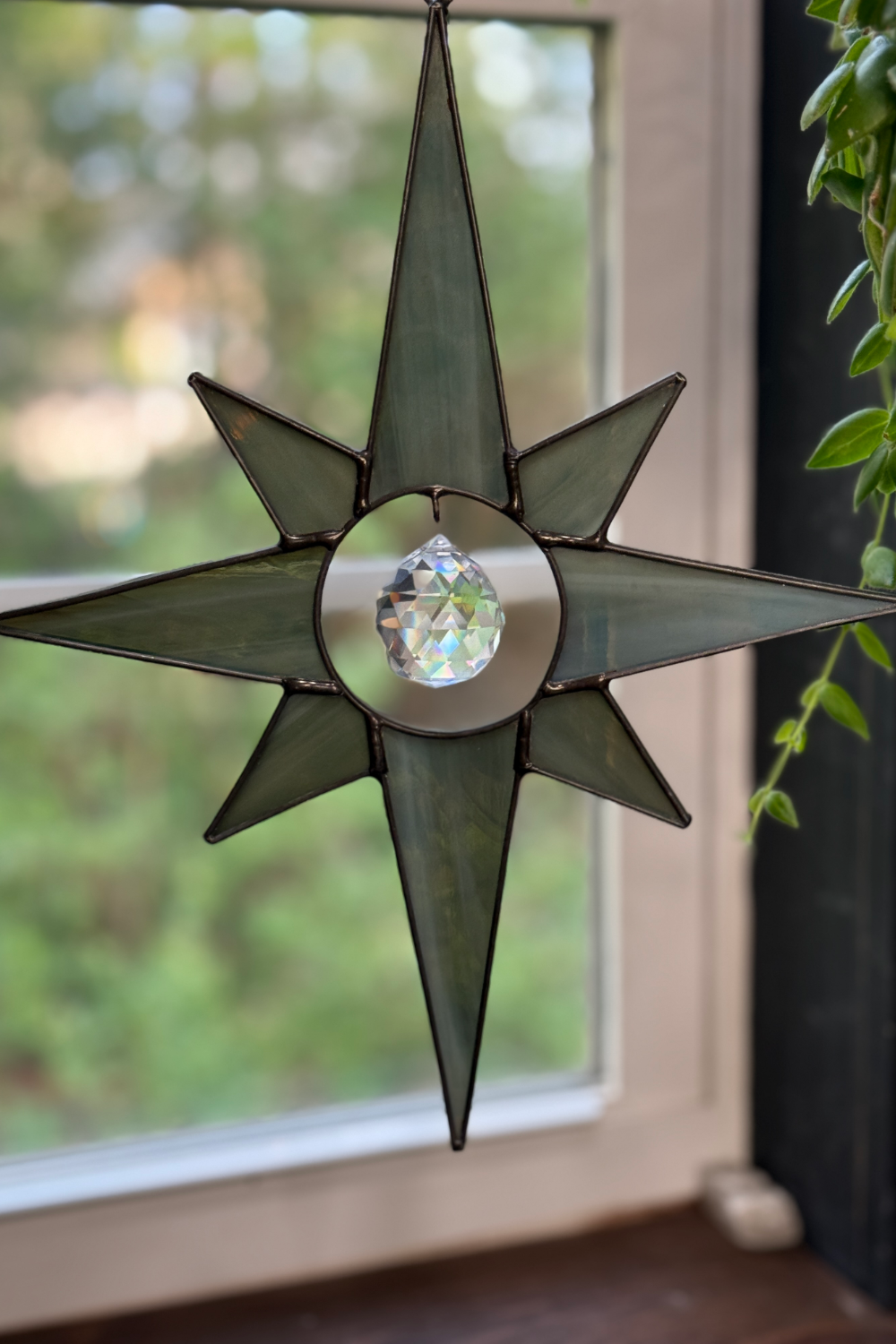 8 Pointed Star Stained Glass Rainbow Maker